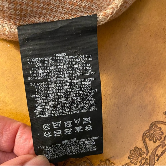 NWT Hurley Leopard Print Vermont Pom Pom Beanie Hat Cheetah Animal Winter Warm - Picture 5 of 5